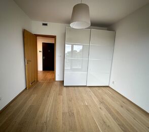 Pronájem bytu 2+kk v osobním vlastnictví 82 m², Praha 8 - Karlín