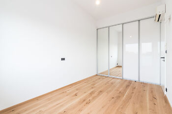 Prodej domu 172 m², Praha 5 - Smíchov