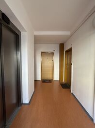 Prodej bytu 2+kk v osobním vlastnictví 43 m², Praha 5 - Stodůlky