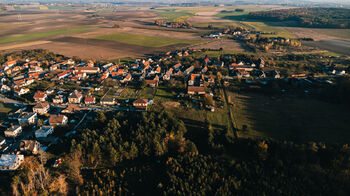 Prodej pozemku 1892 m², Bělušice