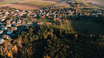 Prodej pozemku 1892 m², Bělušice