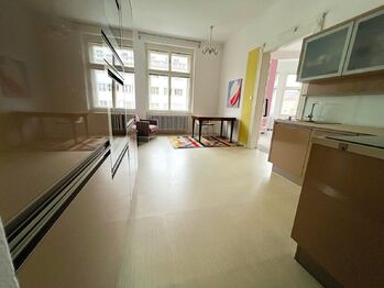 Pronájem bytu 3+kk v osobním vlastnictví 84 m², Praha 4 - Nusle