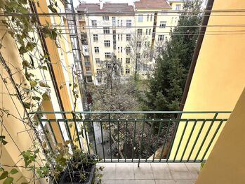 Pronájem bytu 3+kk v osobním vlastnictví 84 m², Praha 4 - Nusle