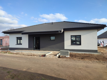 Prodej pozemku 696 m², Nymburk