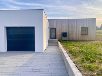 Prodej domu 107 m², Unhošť