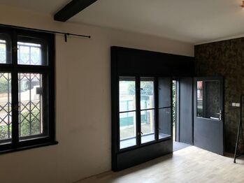 Pronájem obchodních prostor 25 m², Praha 8 - Libeň