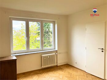 Pronájem bytu 3+1 v osobním vlastnictví 64 m², Praha 10 - Strašnice