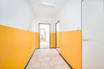 chodba - Prodej bytu 3+1 v osobním vlastnictví 68 m², České Budějovice