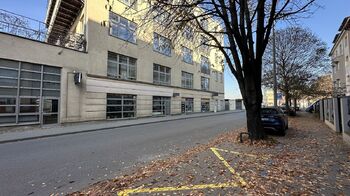 Pronájem kancelářských prostor 255 m², Brno