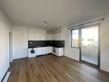 Pronájem bytu 2+kk v osobním vlastnictví 57 m², Horoměřice