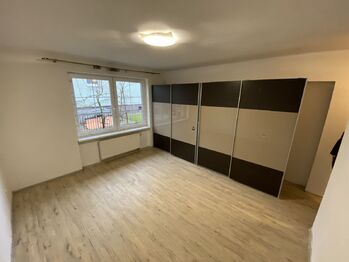 Ložnice 1a - Pronájem domu 92 m², Hostivice