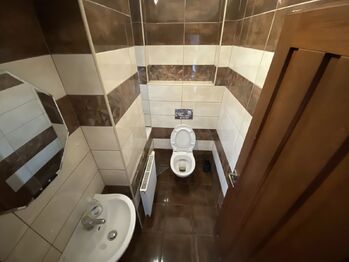 WC - Pronájem domu 92 m², Hostivice