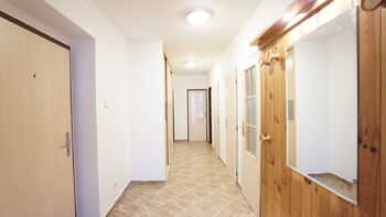 Pronájem bytu 3+kk v osobním vlastnictví 80 m², Praha 4 - Nusle