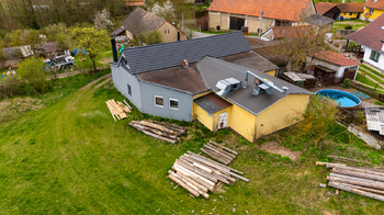 Prodej RD Bražná_autolakovna a byt_pohled z venku - Prodej jiných prostor 382 m², Svatý Jan