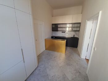 Prodej bytu 4+1 v osobním vlastnictví 143 m², Znojmo