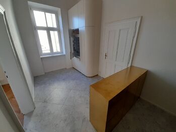 Prodej bytu 4+1 v osobním vlastnictví 143 m², Znojmo