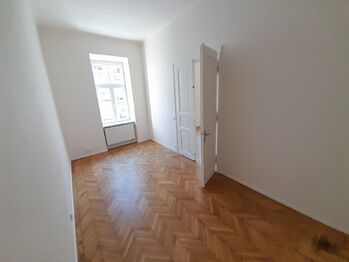 Prodej bytu 4+1 v osobním vlastnictví 143 m², Znojmo