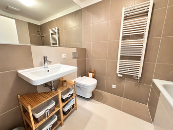Pronájem bytu 2+kk v osobním vlastnictví 65 m², Praha 4 - Modřany