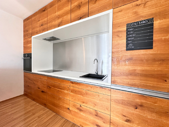 Pronájem bytu 2+kk v osobním vlastnictví 65 m², Praha 4 - Modřany