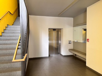 Pronájem bytu 2+kk v osobním vlastnictví 65 m², Praha 4 - Modřany