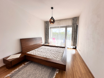 Pronájem bytu 2+kk v osobním vlastnictví 65 m², Praha 4 - Modřany
