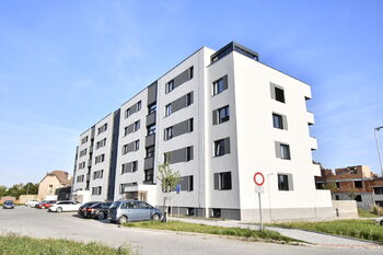 Pronájem bytu 3+kk v osobním vlastnictví 75 m², Jaroměř