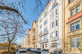 Prodej bytu 1+kk v osobním vlastnictví 30 m², Praha 7 - Bubeneč