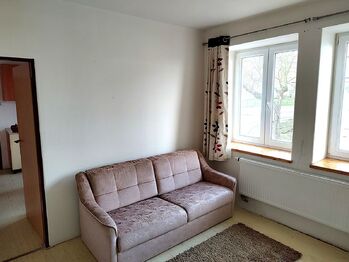 Pronájem bytu 1+1 v osobním vlastnictví 40 m², Čeradice