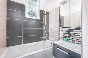 KOUPELNA U LOŽNICE - Prodej domu 180 m², Písek