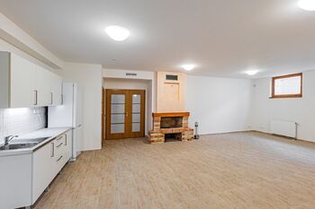 Prodej domu 476 m², Praha 5 - Jinonice