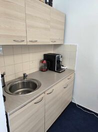 Pronájem obchodních prostor 78 m², Praha 5 - Stodůlky