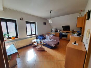 první byt 2kk v patře - Prodej apartmánu 292 m², Mikulov