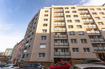 Prodej bytu 3+1 v družstevním vlastnictví 70 m², Praha 4 - Nusle