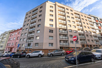 Prodej bytu 3+1 v družstevním vlastnictví 70 m², Praha 4 - Nusle