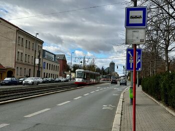 Prodej garážového stání 18 m², Praha 10 - Strašnice