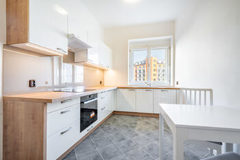 Pronájem bytu 2+kk v osobním vlastnictví 65 m², Praha 3 - Žižkov