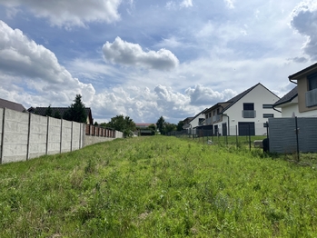 Prodej pozemku 1429 m², Hodějice