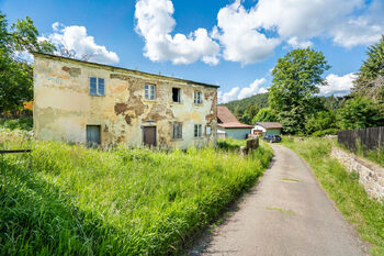 Prodej pozemku 579 m², Bečov nad Teplou