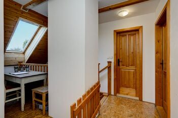 chodba v podkroví - Prodej domu 110 m², Rájec-Jestřebí