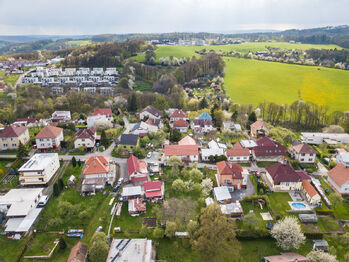 Prodej pozemku 832 m², Zlín