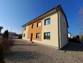 dům - Pronájem bytu 1+kk v osobním vlastnictví 32 m², České Budějovice