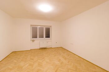 Pronájem bytu 2+1 v osobním vlastnictví 73 m², Tábor