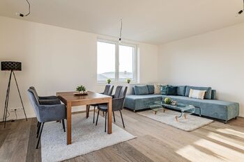 Prodej nájemního domu 532 m², Praha 8 - Ďáblice