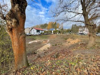 Prodej pozemku 3526 m², Týnec nad Sázavou