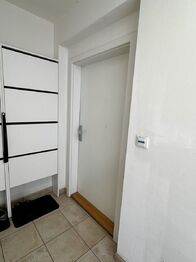 Pronájem bytu 2+kk v osobním vlastnictví 49 m², Veleň