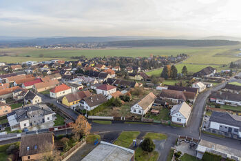 Prodej pozemku 1798 m², Zruč-Senec