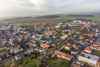 Prodej pozemku 1798 m², Zruč-Senec