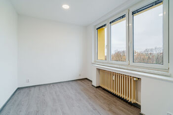 Pokoj - Prodej bytu 3+1 v osobním vlastnictví 66 m², Ostrava