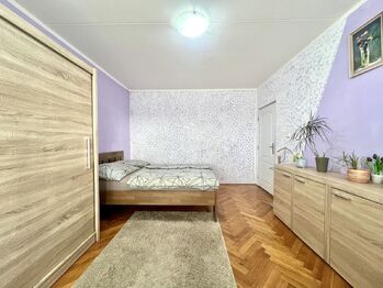 Prodej bytu 3+1 v osobním vlastnictví 83 m², Klášterec nad Ohří