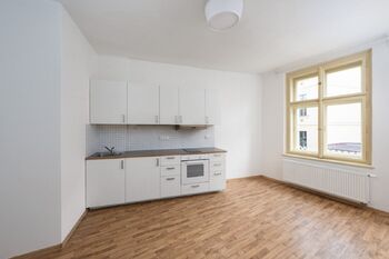 Prodej bytu 2+kk v osobním vlastnictví 76 m², Praha 2 - Vyšehrad